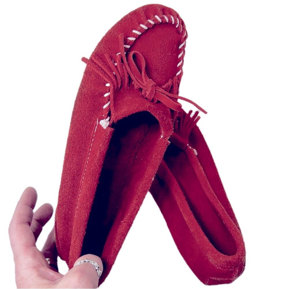 Women’s Minnetonka moccasins Red suede rubber souls, white stitch detail SZ 8.5